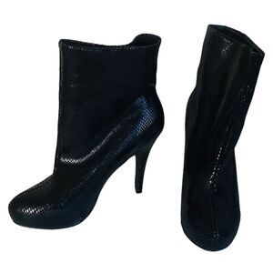 Givanno Sunita Black Snakeskin Textured Leather Pull On Ankle Boots Sz 10 NIB